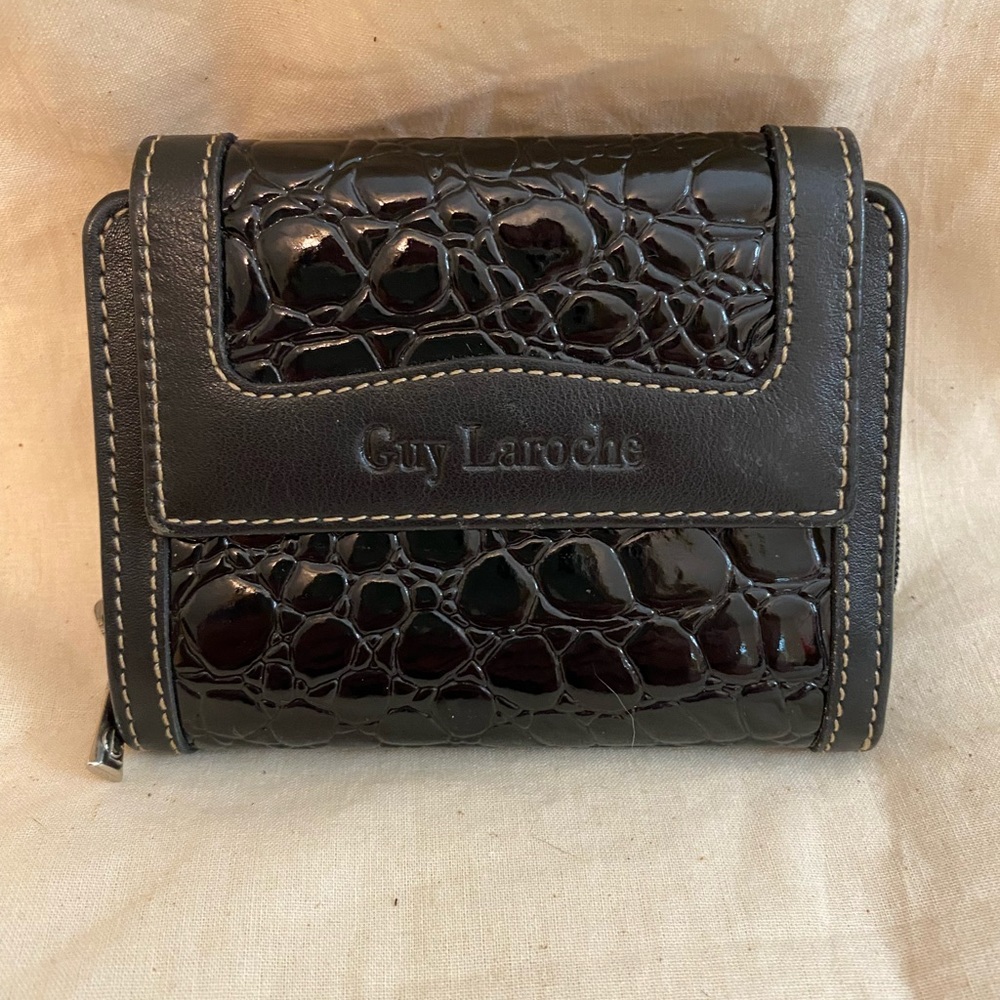 EC/w/o tags Guy Laroche Wallet